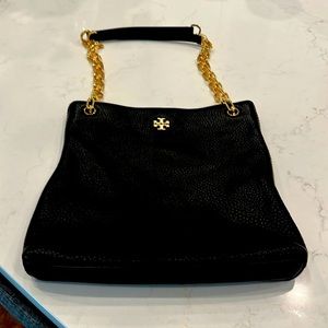 Tory Burch Sling Leather Crossbody. Buttery soft used maybe twice. Beautiful bag